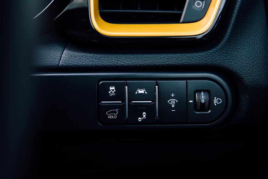 Детали интерьера Kia XCeed First Edition 2019 года  (UK) (фото 93 из 103)